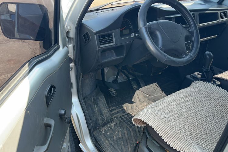 Used Wuling Zhiguang 2019 1.2L Van Utility Model 2 Seats