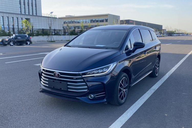 Used BYD Song MAX 2017 1.5T Manual Smart Connect Luxury 7-Seater