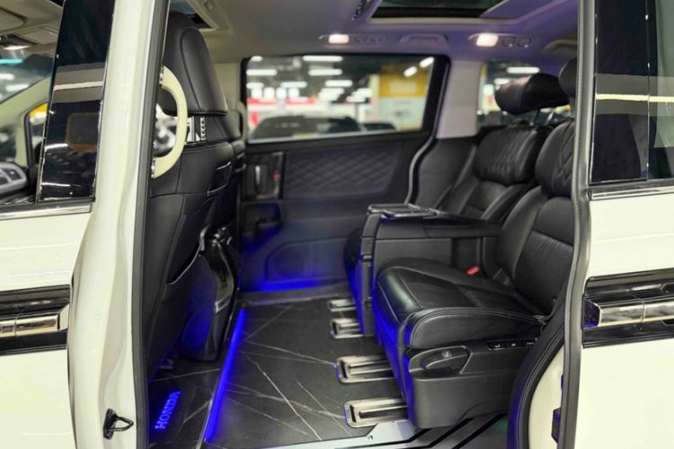 Used Honda Elysion 2019 2.0L Hybrid Luxury Edition