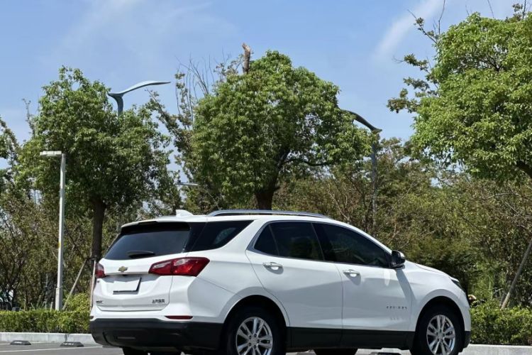 Used Chevrolet Equinox 2019 535T Automatic YuJie Edition China VI
