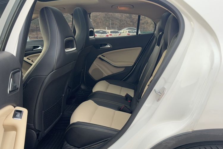 Used Mercedes-Benz GLA 2017 GLA 200 Fashion Model