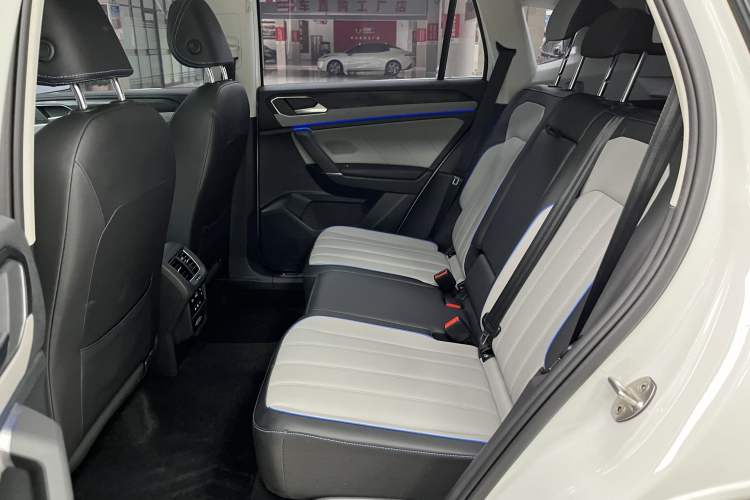 Used Volkswagen Tayron GTE Plug-in Hybrid 2023 280TSI Luxury Plus Advanced Edition
