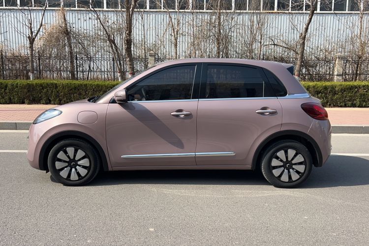 Used Wuling Bingo 2023 333 km Enjoyment Version
