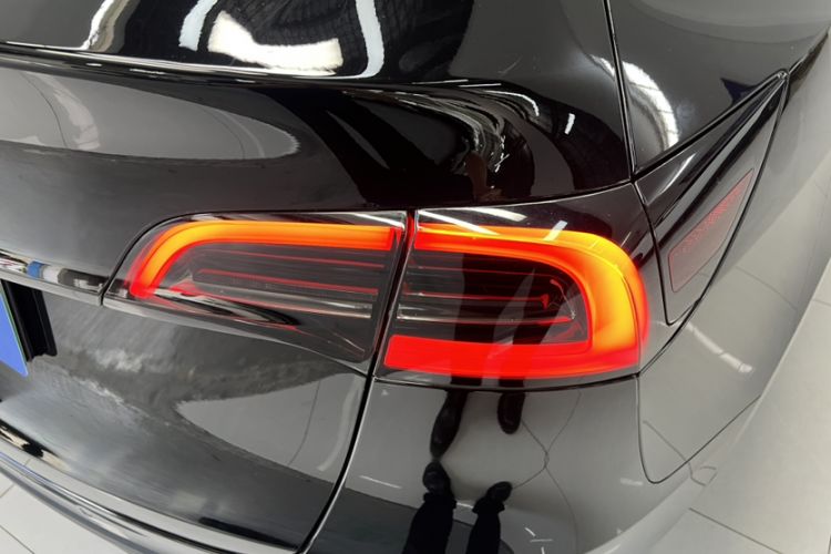 Used Tesla Model Y 2022 Rear-Wheel-Drive Version
