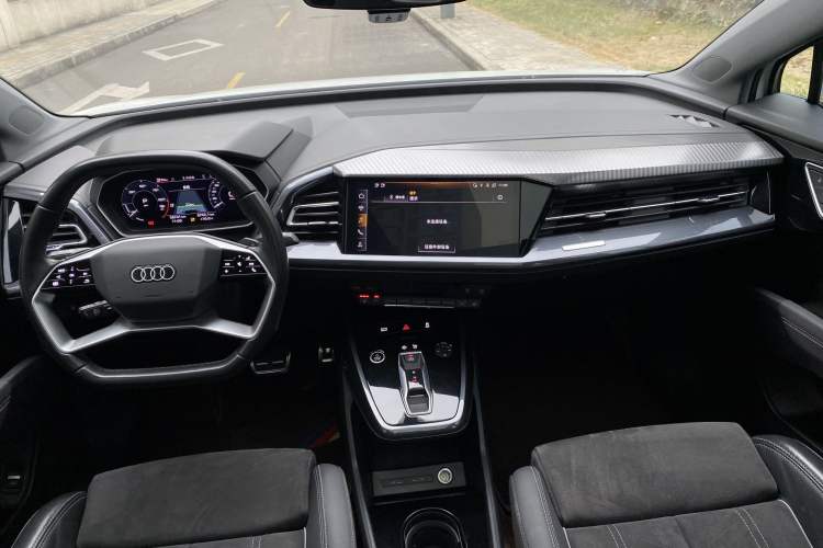 Used Audi Q4 e-tron 2023 40 e-tron Boundary Edition