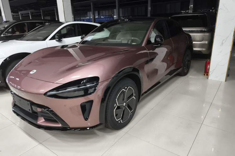 Used  YU7 2025 Ultra-Long Range Rear-Wheel Drive Version
