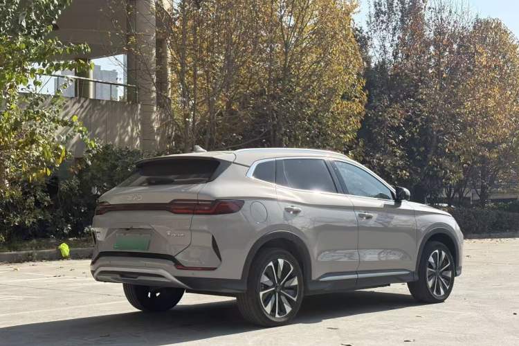 Used BYD Song PLUS New Energy 2024 Honor Edition EV 605km Flagship PLUS