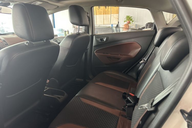 Used Ford Fiesta 2014 Hatchback 1.0 GTDi Automatic Dynamic Model