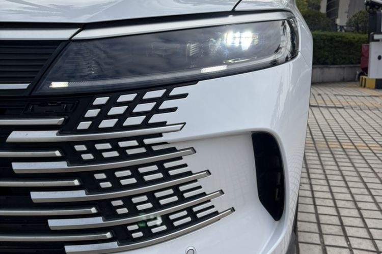 Used BYD Sealion 05 DM-i 2025 DM-i 115KM Flagship Model
