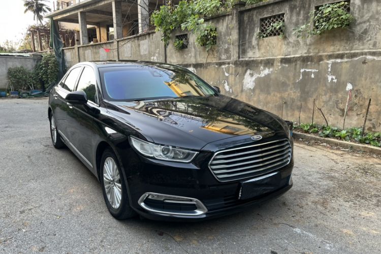 Used Ford Taurus 2017 EcoBoost 245 Fashion Edition