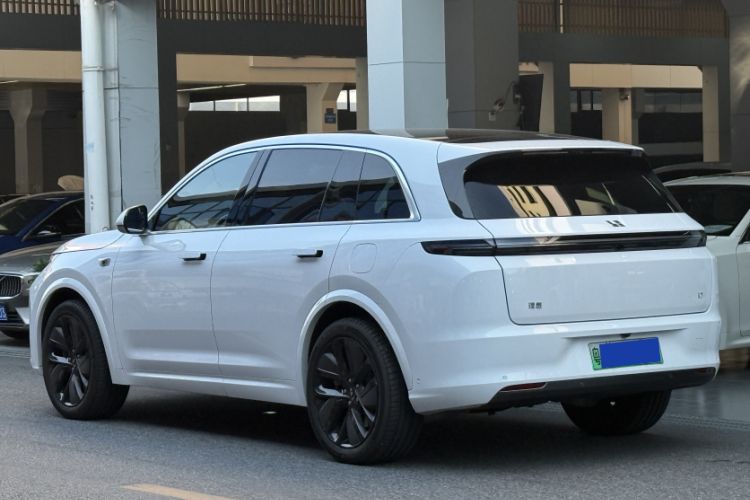 Used Li Auto L7 2023 Pro Model
