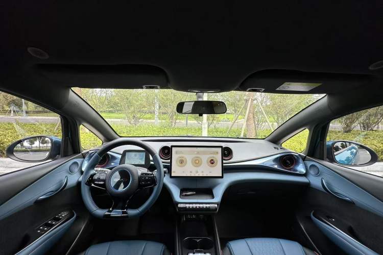 Used BYD Dolphin 2021 405 km Free Version
