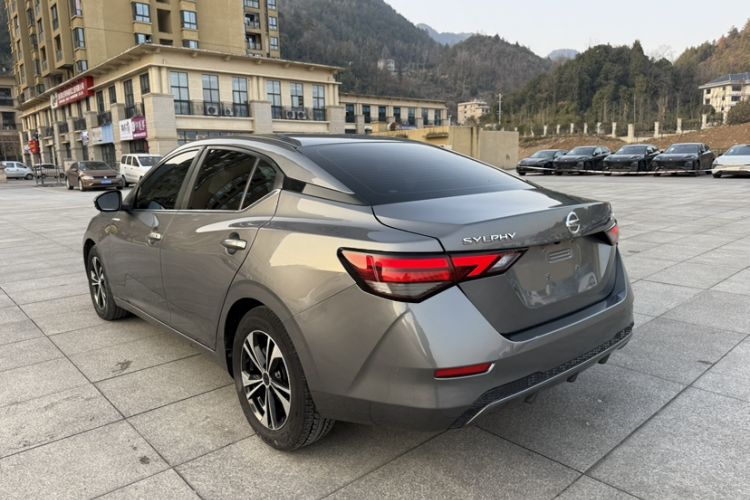 Used Nissan Sylphy 2022 1.6L XL CVT Enjoyment Edition
