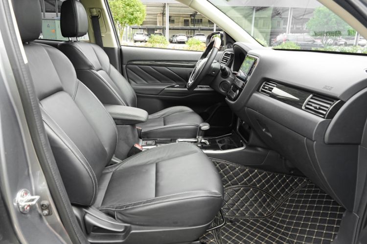 Used Mitsubishi Outlander 2020 2.0L Two-Wheel Drive Enjoyment Version 5 Seats
