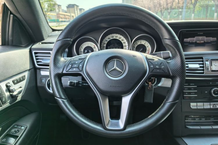 Used Mercedes-Benz E-Class 2014 E 200 Coupe
