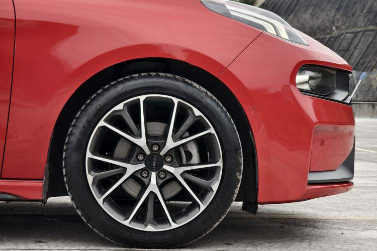 Used Lynk & Co 03 2018 1.5TD DCT JingPro Edition China V Standard