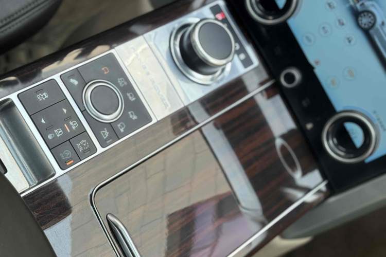 Used Land Rover Range Rover 2016 3.0 SC V6 Vogue Extended Version
