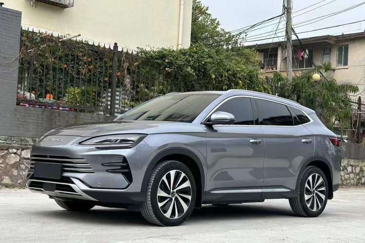 Used BYD Song PLUS New Energy 2023 Champion Edition DM-i 110KM Flagship Model
