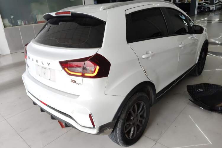 Used Geely Auto Vision X3 2021 PRO 1.5L Manual Elite Model
