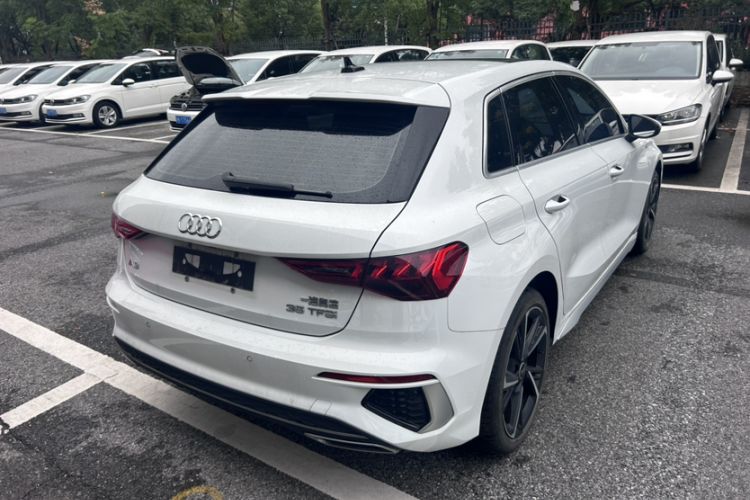 Used Audi A3 2023 Sportback 35 TFSI Fashionable Sports Model
