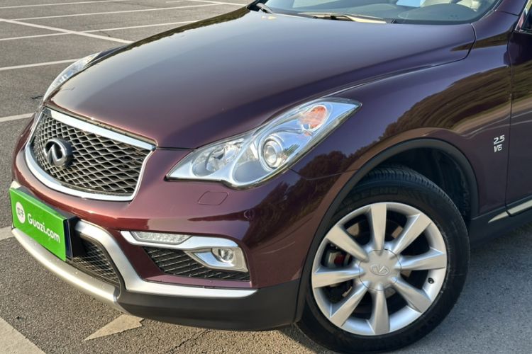 Used Infiniti QX50 2015 2.5L Comfort Edition
