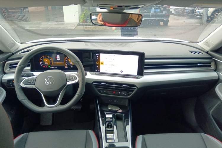 Used Volkswagen Lamando 2024 Lavida L 280TSI DSG Cool & Spicy Edition
