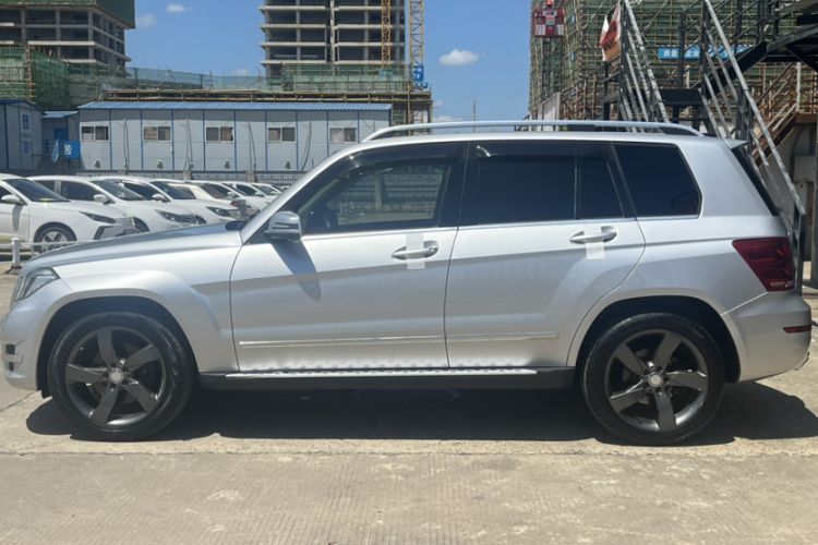 Used Mercedes-Benz GLK-Class 2013 GLK 300 4MATIC Dynamic Sunroof Model