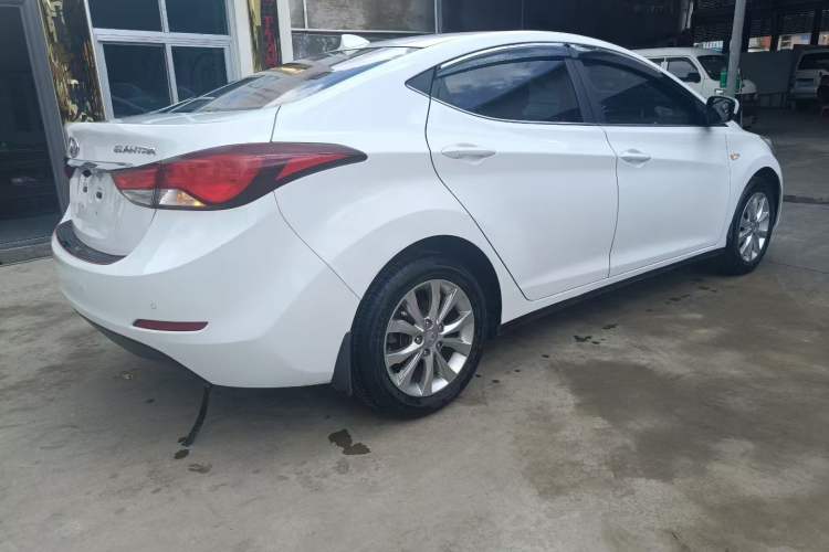 Used Hyundai Elantra 2016 1.6L Automatic Prestige Edition
