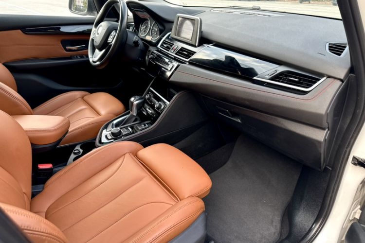 Used BMW 2 Series Gran Tourer 2015 218i Sports Design Package