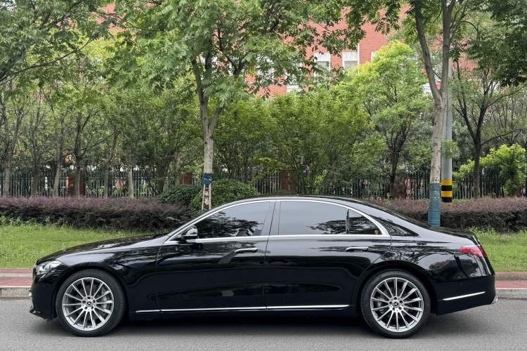 Used Mercedes-Benz S-Class 2022 S 400 L Luxury Model
