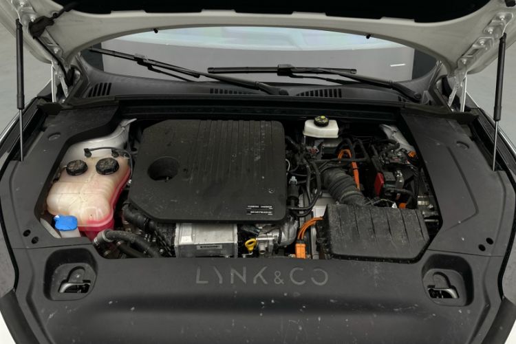 Used Lynk & Co 07 2024 EM-P 126 Long-Range Halo
