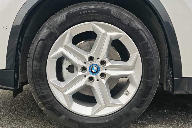 Used BMW iX1 2023 eDrive25L X Design Package
