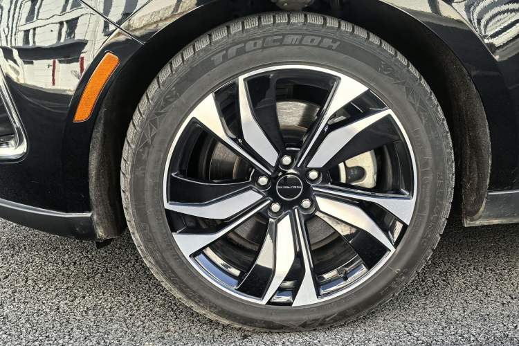 Used  SF5 2020 Four-Wheel Drive High-Performance Sports Edition
