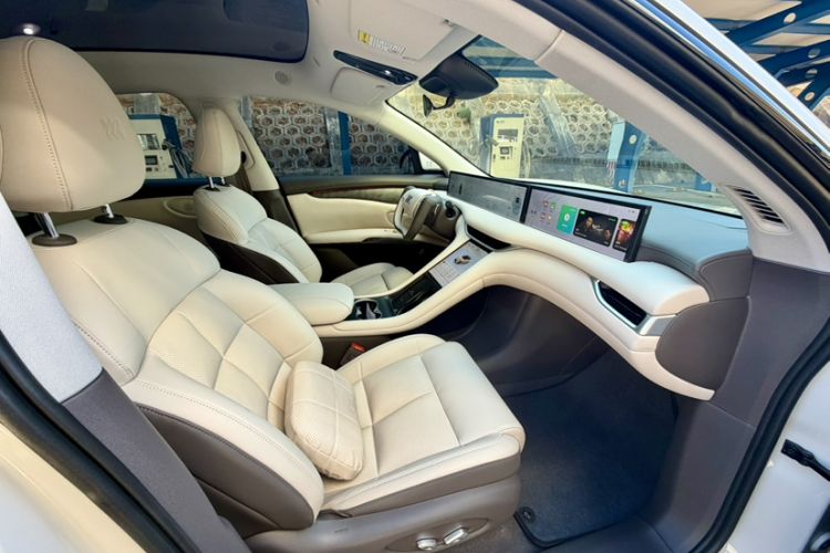 Used  LS6 2023 Max Standard Edition