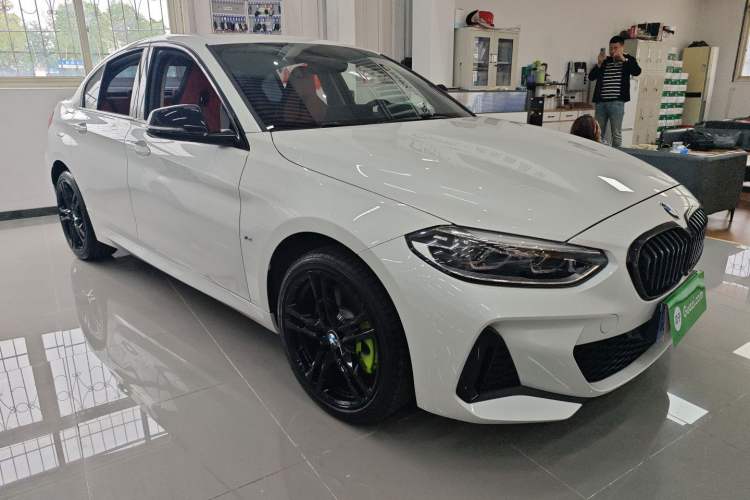 Used BMW 1 Series 2022 125i M Sport Night Edition
