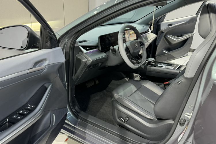 Used Changan Ruicheng PLUS 2023 1.5T DCT Prestige Edition
