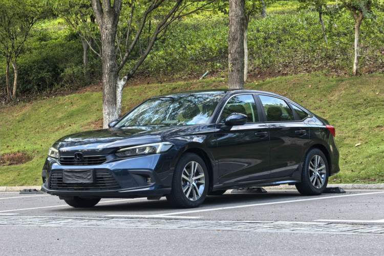 Used Honda Civic 2023 240TURBO CVT Dynamic Edition
