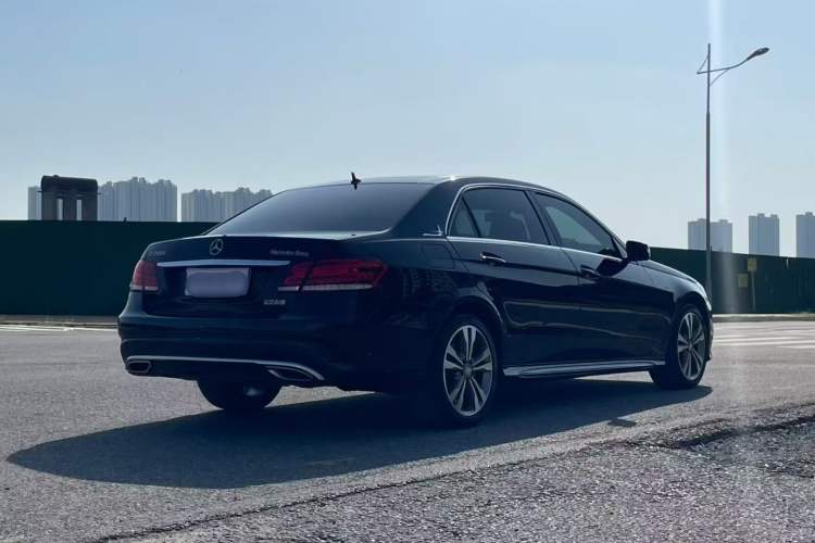 Used Mercedes-Benz E-Class 2015 Restyled E 260 L Sport Edition
