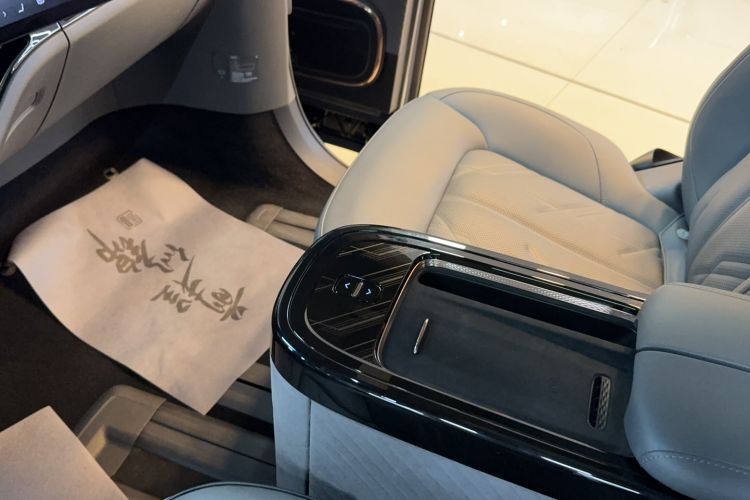 Used Zeekr MIX 2025 Long-Range Intelligent Driving Edition
