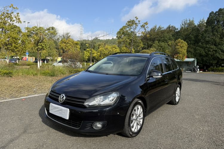 Used Volkswagen Golf 2011 1.4 TSI Luxury Touring Edition
