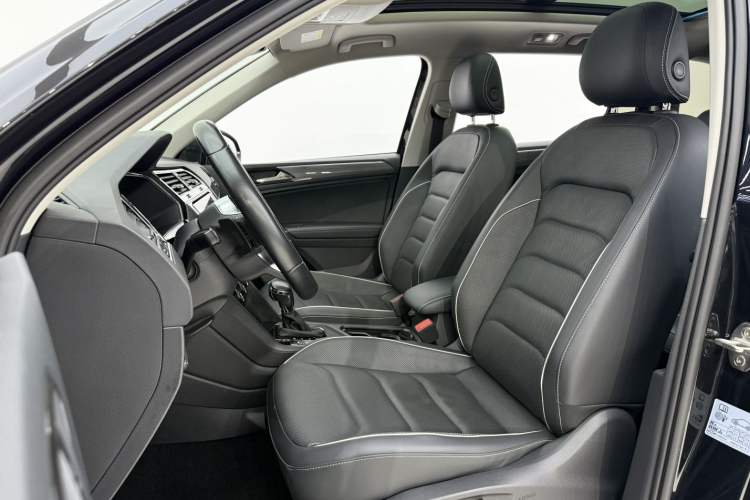 Used Volkswagen Tiguan L 2021 330TSI Automatic Two-Wheel Drive R-Line Flagship Edition
