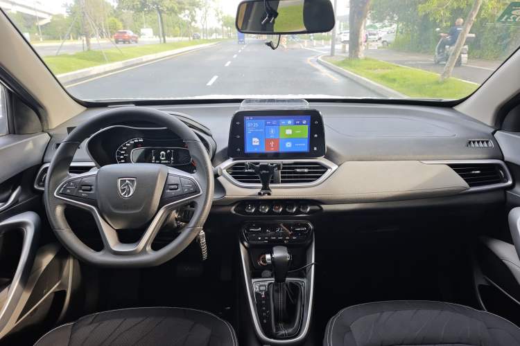 Used Baojun 510 2019 1.5L CVT Enjoyment Model China VI Emission Standard
