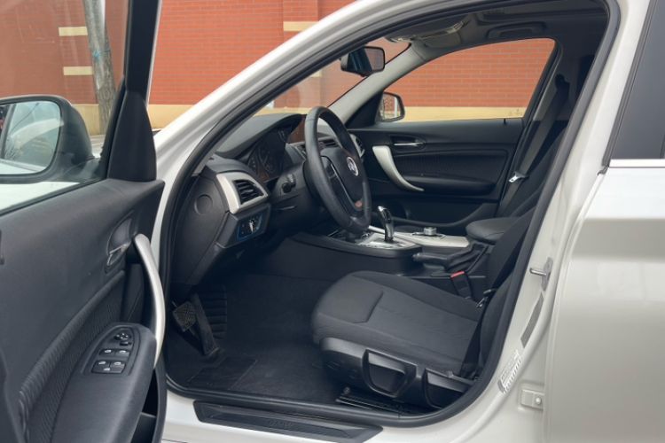 Used BMW 1 Series 2016 118i Leading Model