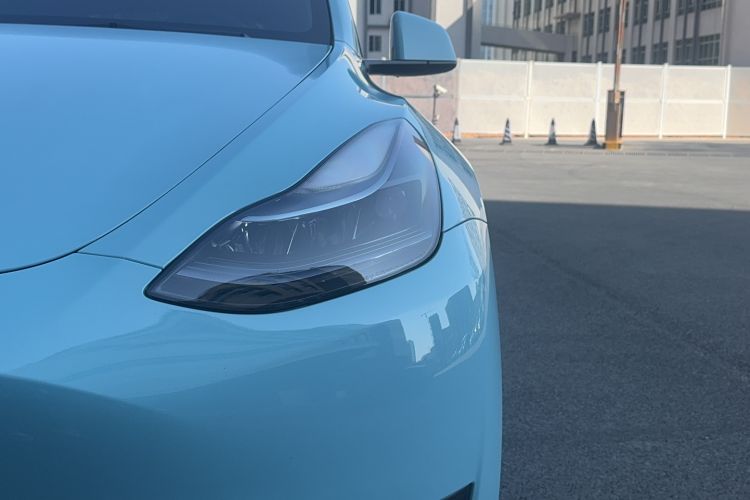 Used Tesla Model Y 2024 Long-Range All-Wheel-Drive Version
