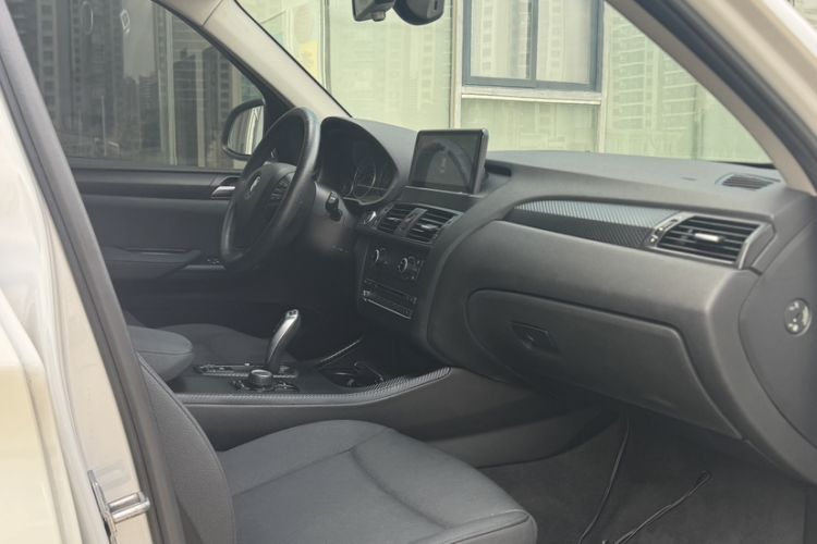 Used BMW X3 2016 sDrive20i
