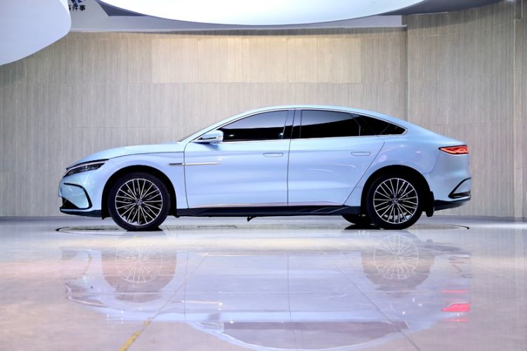 Used BYD Han 2023 EV Champion Edition 506KM Front-Wheel-Drive Premium Model
