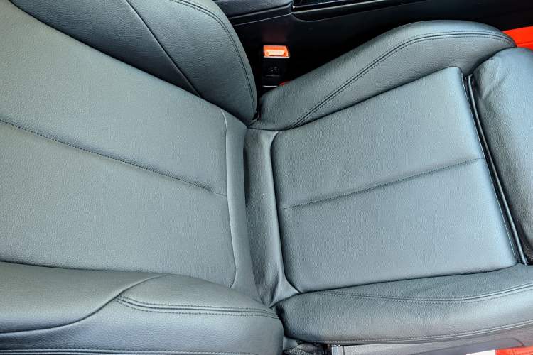 Used BMW 3 Series GT 2018 320i Sport Edition
