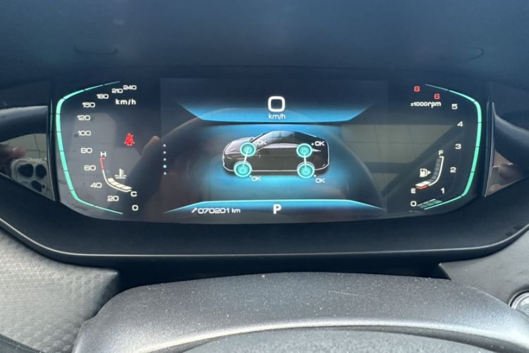 Used Dongfeng Aeolus Yixuan MAX 2023 1.5T Super-Powered Dad Edition
