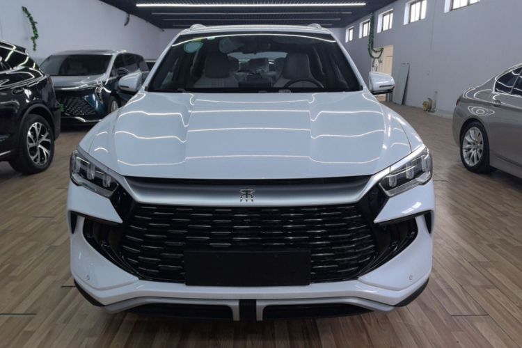 Used BYD Song Pro New Energy 2024 HONOR Edition DM-i 71KM Navigation Model
