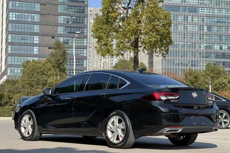 TDK.VehicleDetails.img